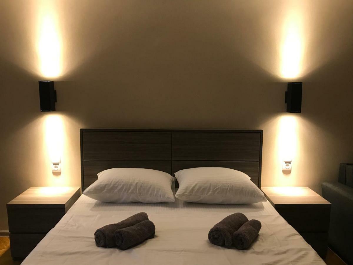 Luxury 4-Bedroom Apartment In The Center Tbilisi Eksteriør billede