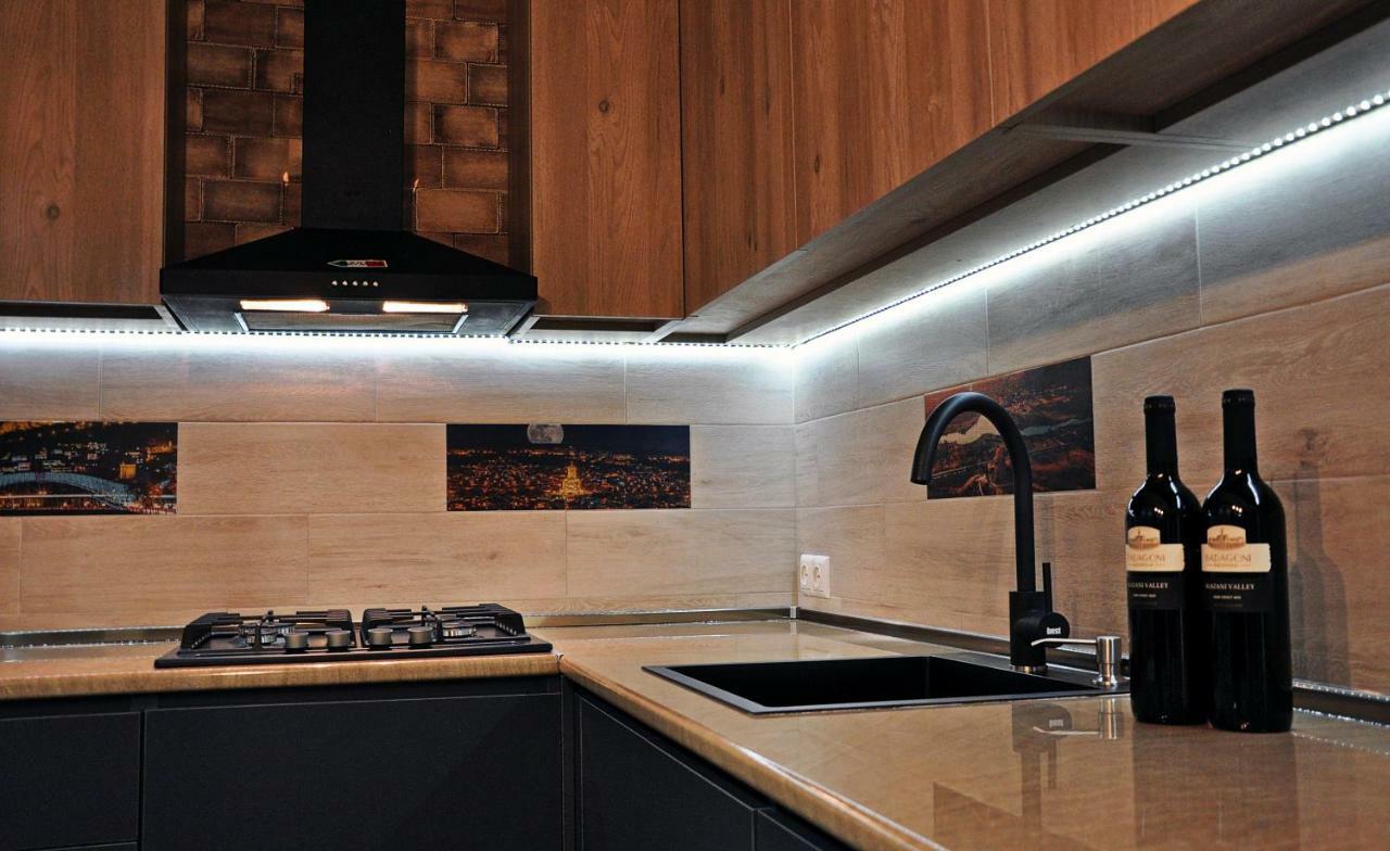 Luxury 4-Bedroom Apartment In The Center Tbilisi Eksteriør billede